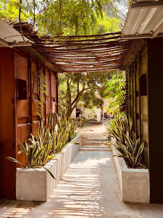 Little Lagoon Hostel Baie d'Arugam Extérieur photo