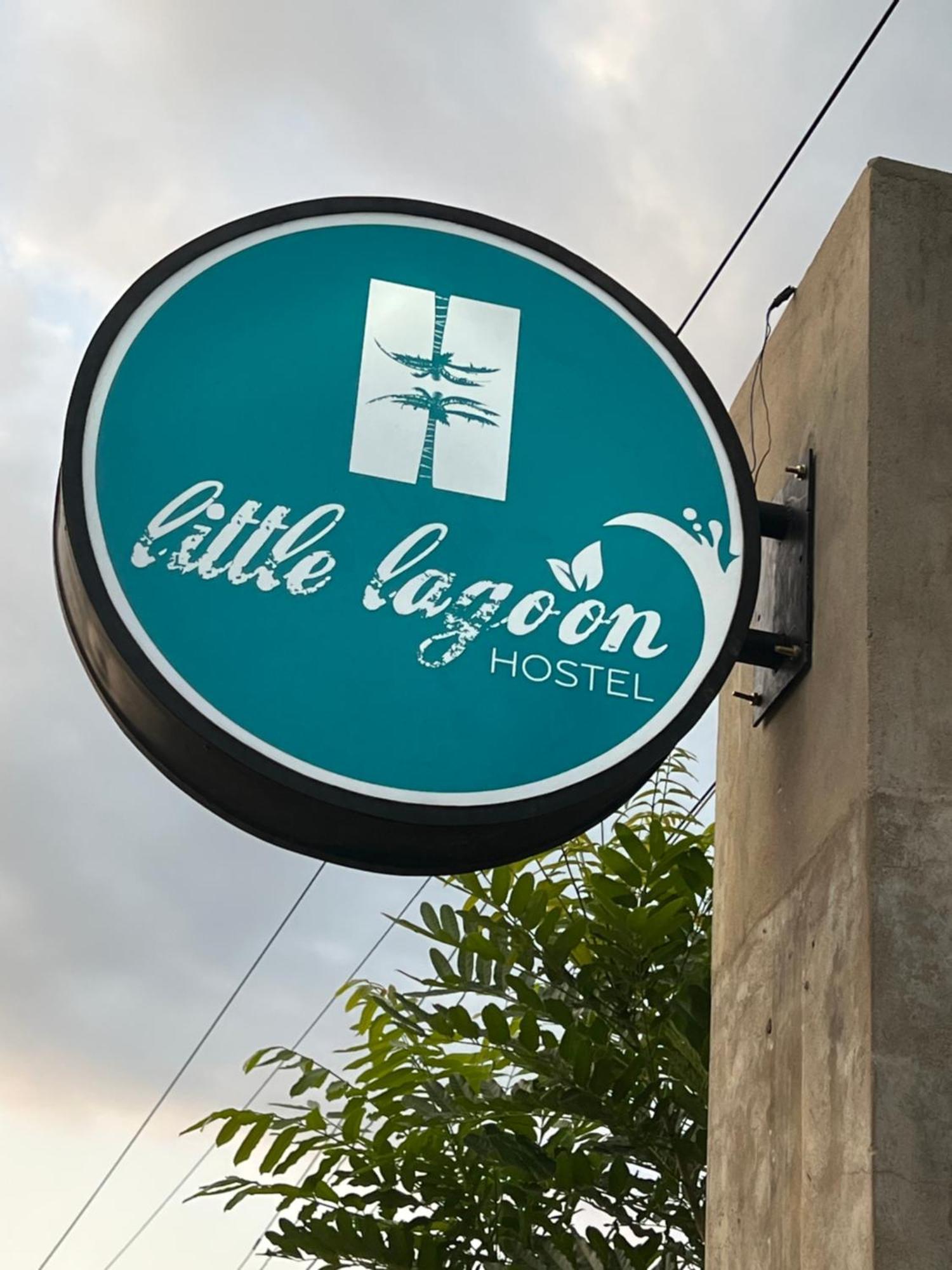 Little Lagoon Hostel Baie d'Arugam Extérieur photo